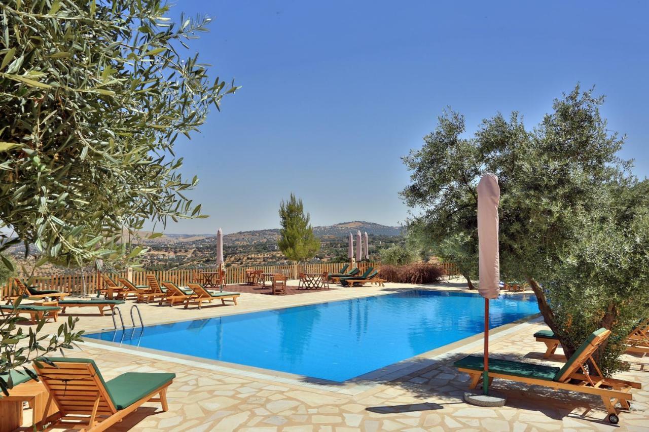 אל סלט Mountain Breeze Lodge & Resort מראה חיצוני תמונה